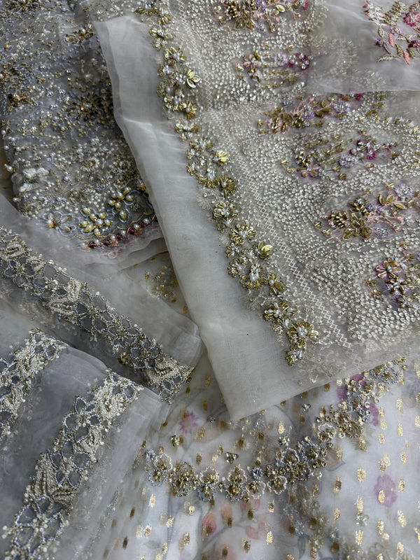 Suffusebysanayasir white wedding edition