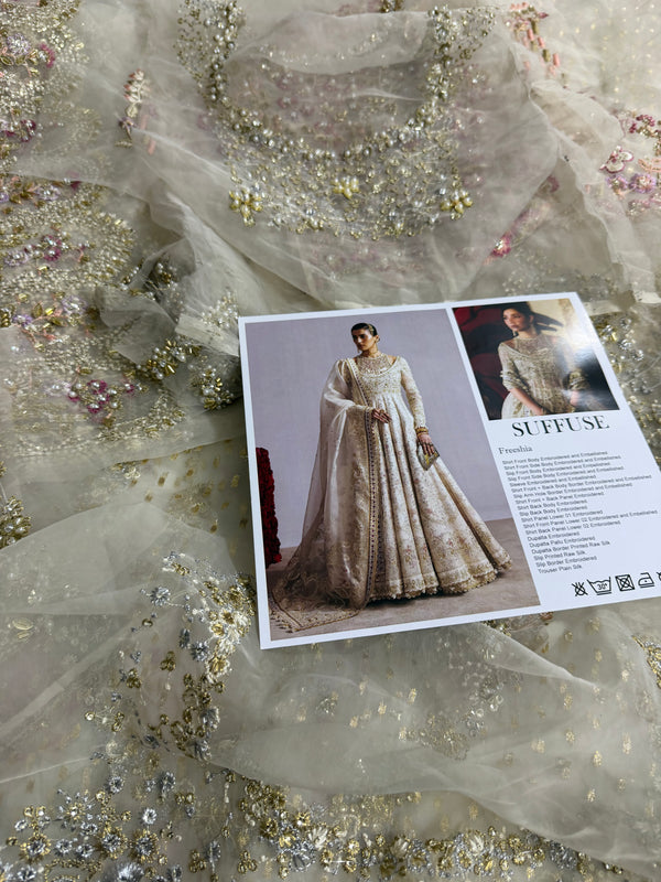 Suffusebysanayasir white wedding edition