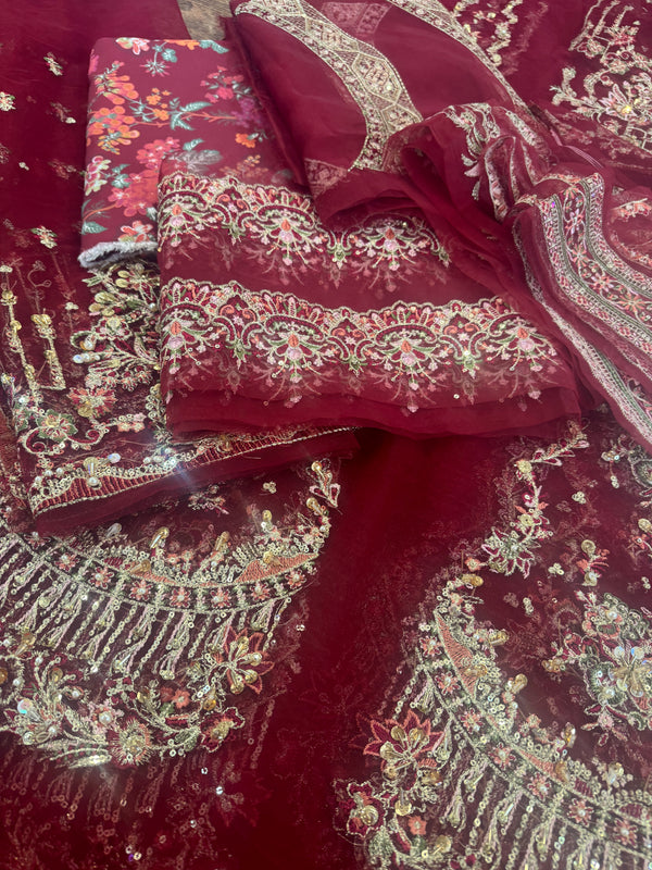 Kanwal malik red wedding edition