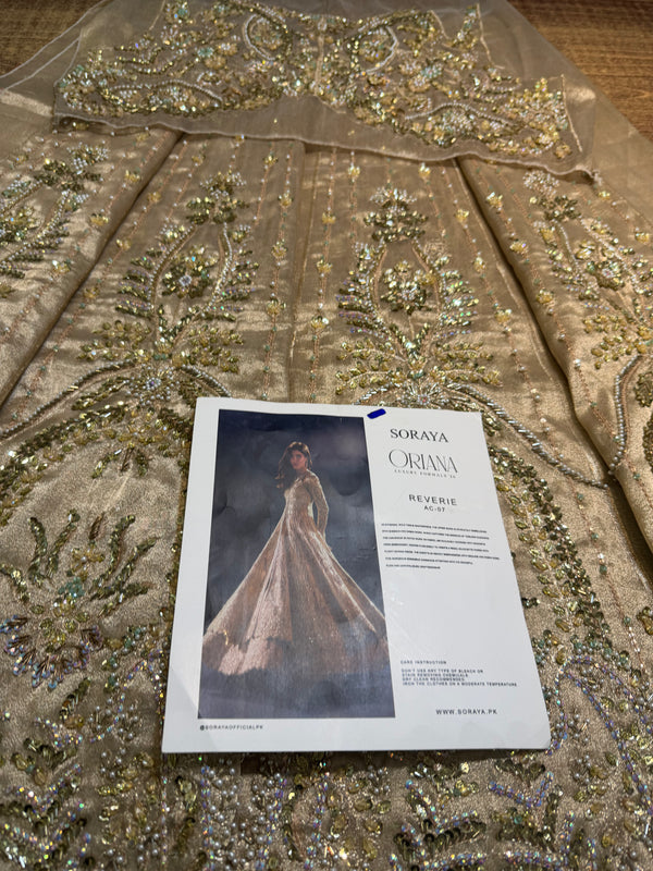 soraya bridal golden
Coture 16 panelled