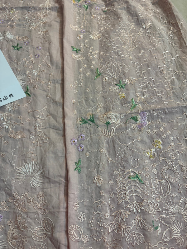 Suffuse pink lawn 2025