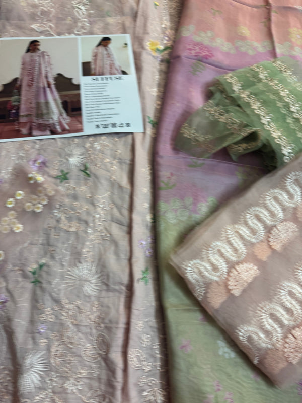 Suffuse pink lawn 2025