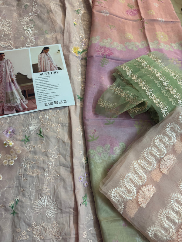 Suffuse pink lawn 2025