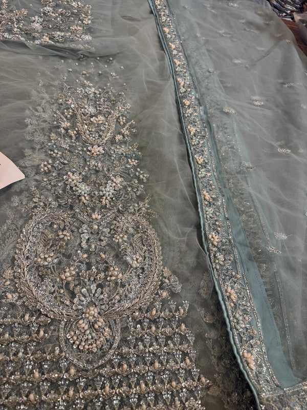 Faiza saqlain sky wedding edition