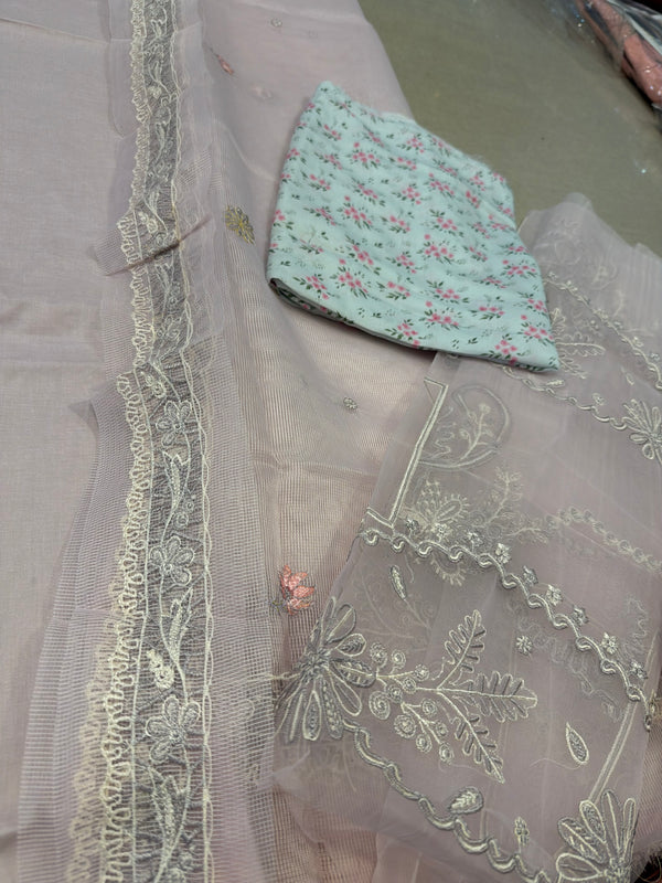 Qalamqar lilac lawn 2026