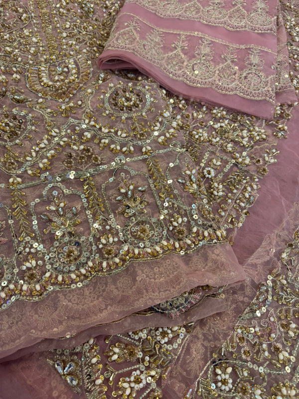 Faiza saqlain pink wedding edition