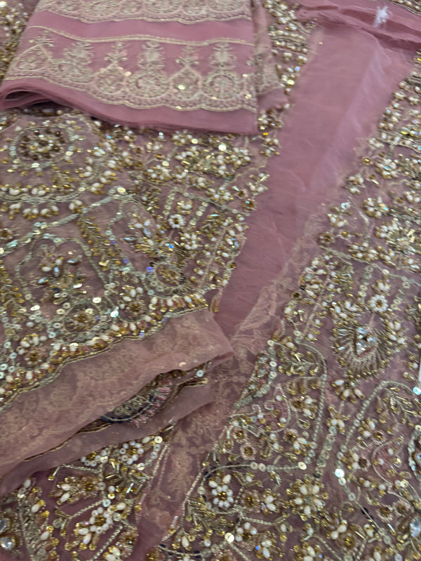 Faiza saqlain pink wedding edition