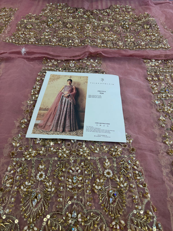 Faiza saqlain pink wedding edition