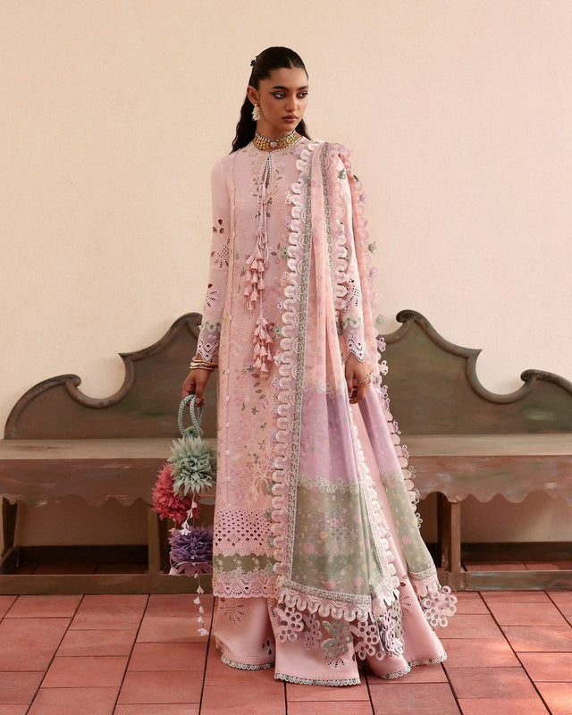 Suffuse pink lawn 2025