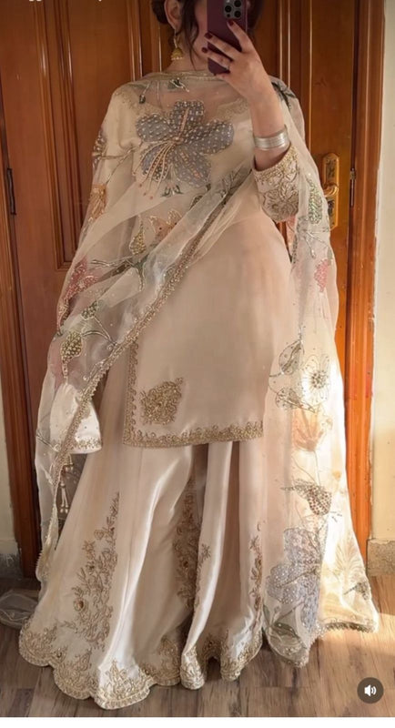 Inspired by Maria b sajjad Ivory