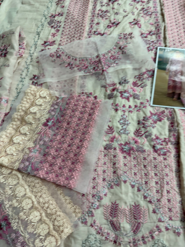 Faiza saqlain multi lawn 2026