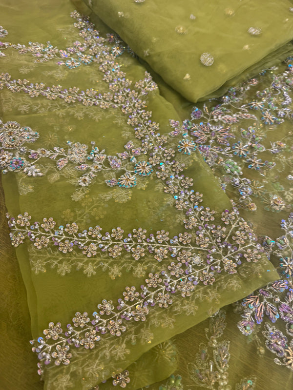 Sara Rohail ashgar pista wedding collection