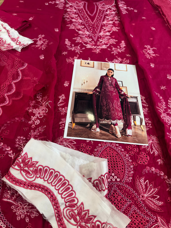Qalamqar red lawn 2025