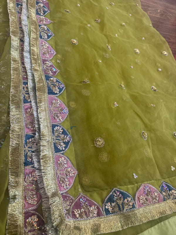 Sara Rohail ashgar pista wedding collection