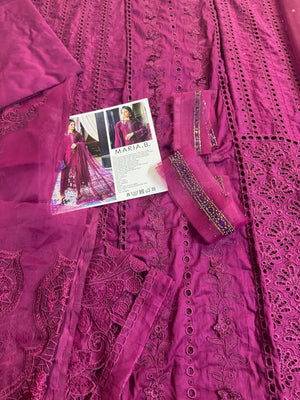 Maria b majenda lawn 2025