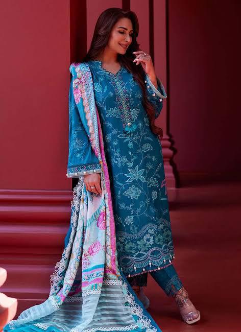 Farah talib aziz zink lawn 2024