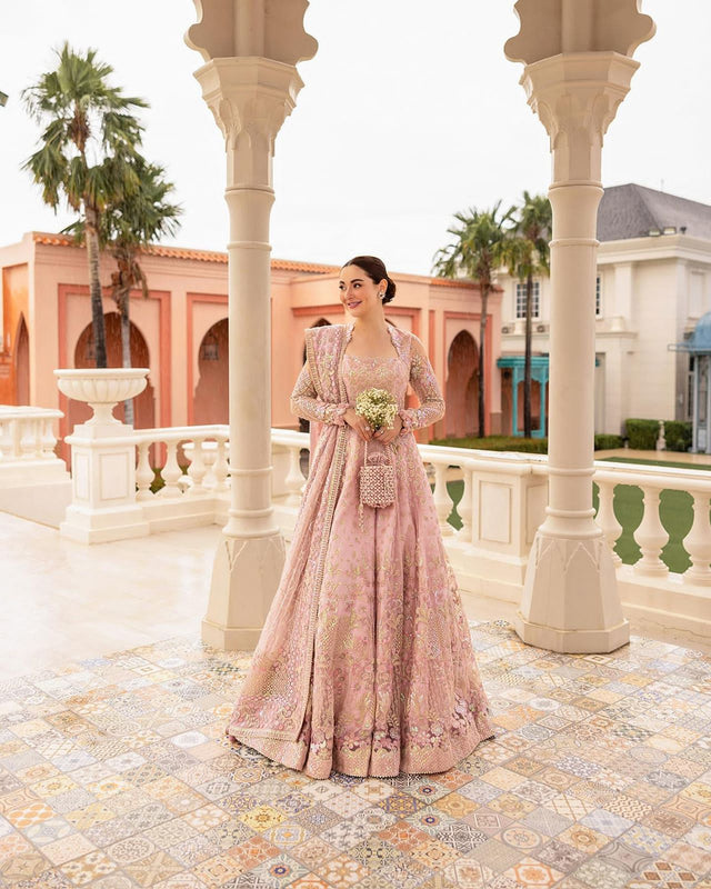 Faiza saqlain pink wedding edition