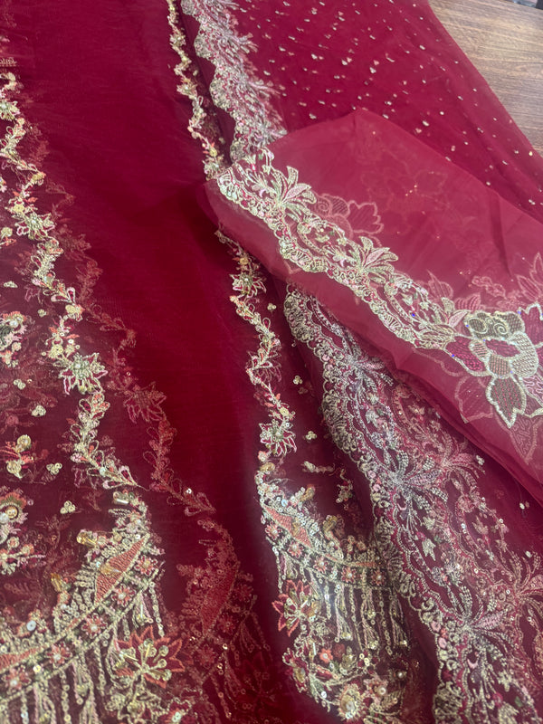 Kanwal malik red wedding edition