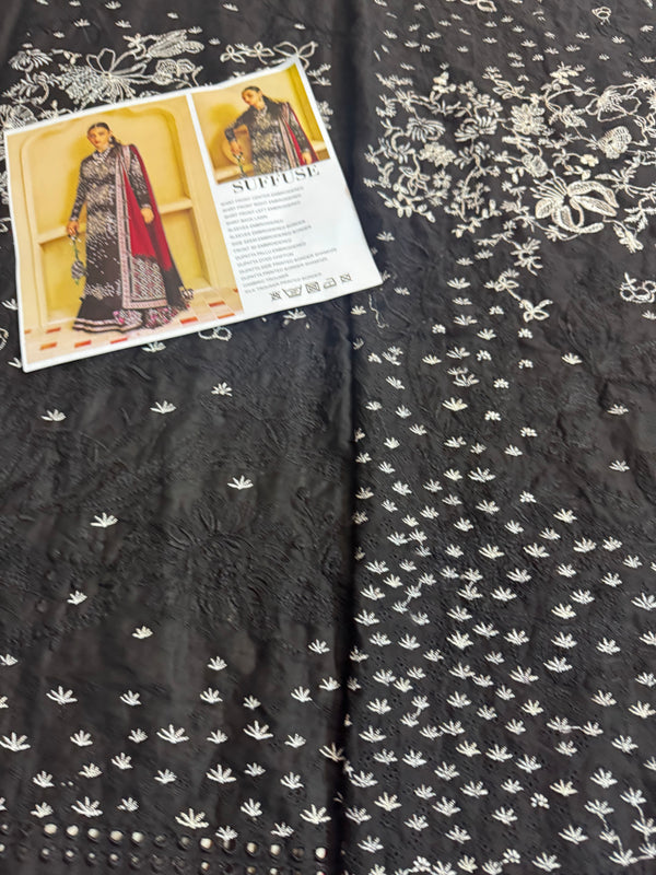 Suffuse black lawn 2025
