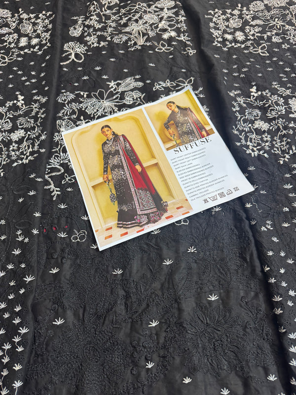 Suffuse black lawn 2025