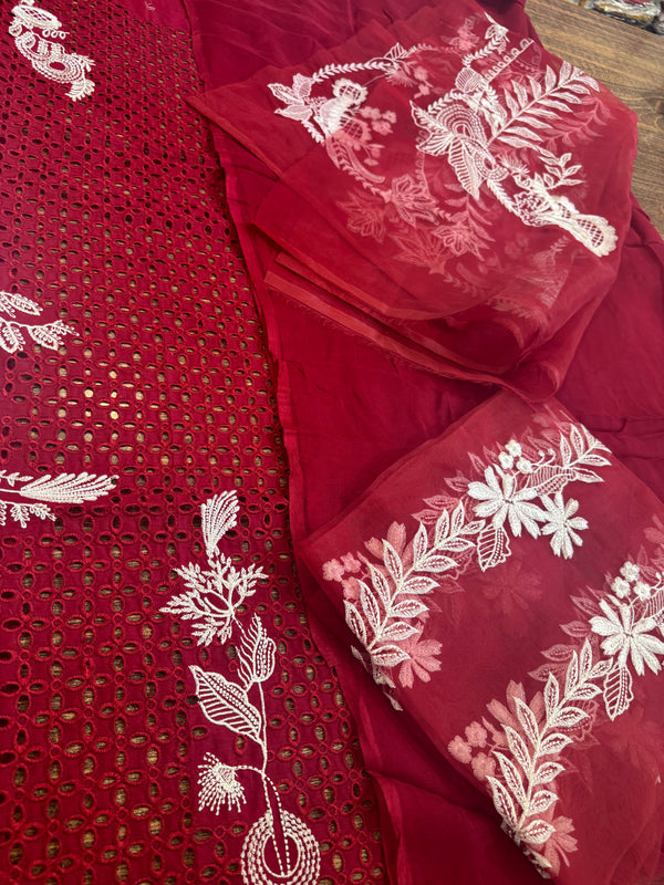Crimson red chickenkari lawn 2025