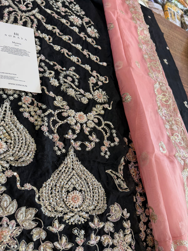 Soraya black pink wedding edition
