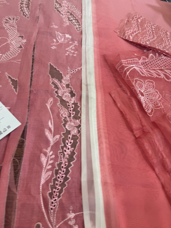 Crimson pink lawn 2025