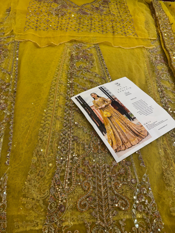 Faiza saqlain golden wedding edition