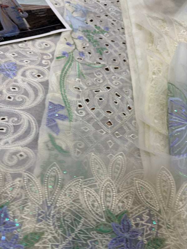 Rangrasya white multi lawn