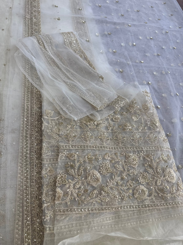 Faiza Saqlain skin lawn 2025