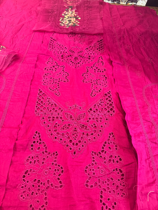 Saira RIZWAN pink lawn 2025