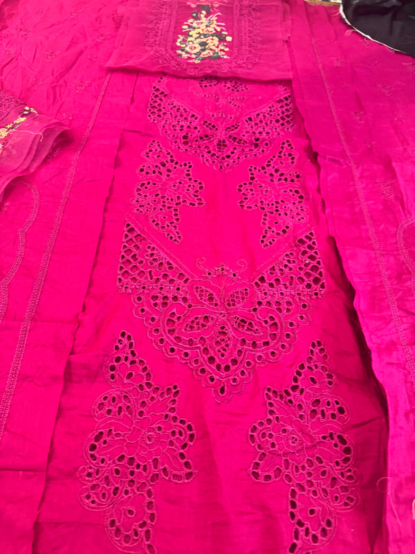 Saira RIZWAN pink lawn 2025