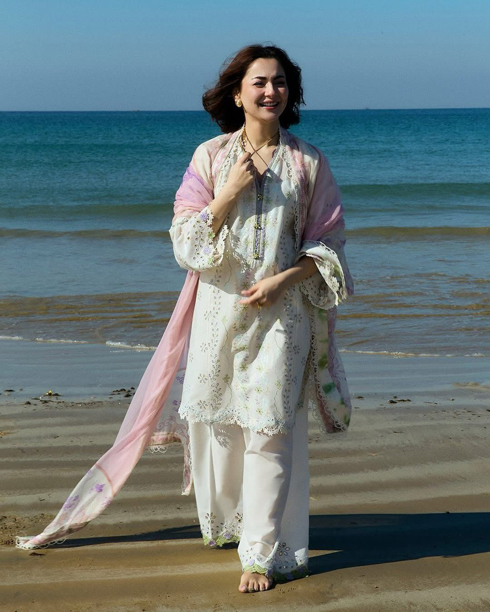 Coco by Zara Shahjahan white multi pink dopata