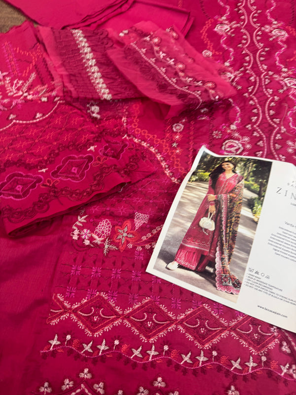 Faiza saqlain varda lawn 2025