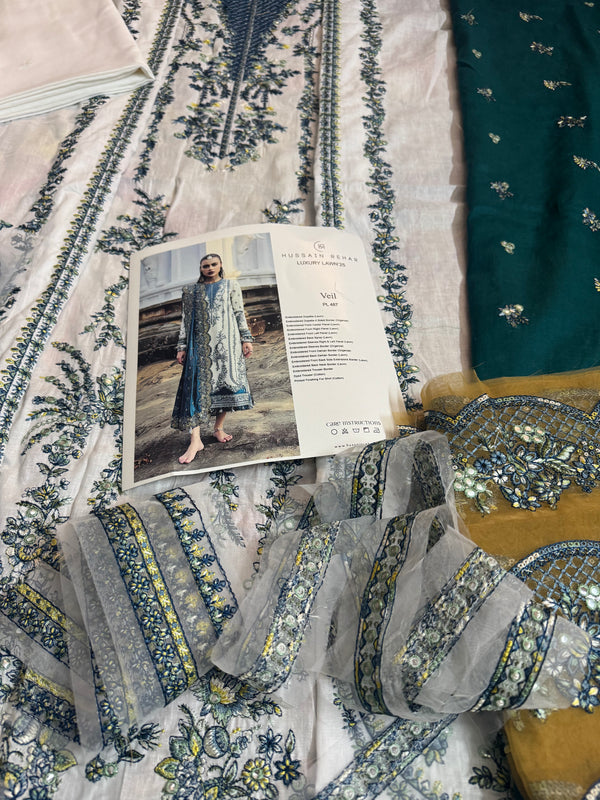 Hussain Rehar white multi edition lawn 2025