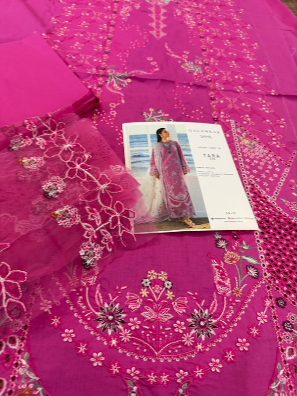 Qalamqar candy pink lawn 2026