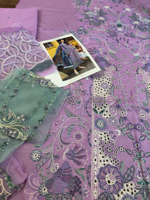 Mushq lilac lawn 2025