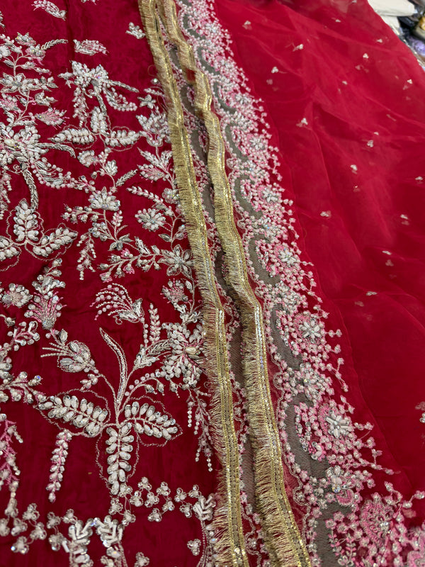 Suffusebysanayasir red and green chiffon bridal edition