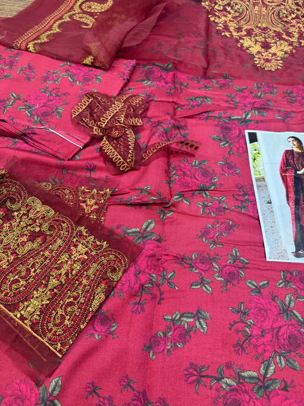 Zara Shahjahan red winter collection