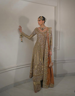 Alina khan golden rust do pata wedding edition