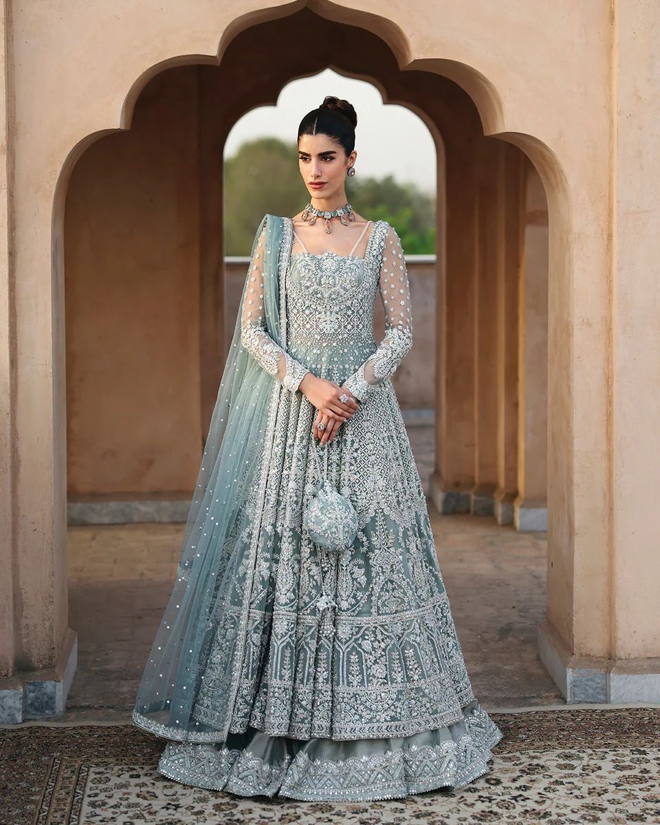 Faiza saqlain new wedding edition
