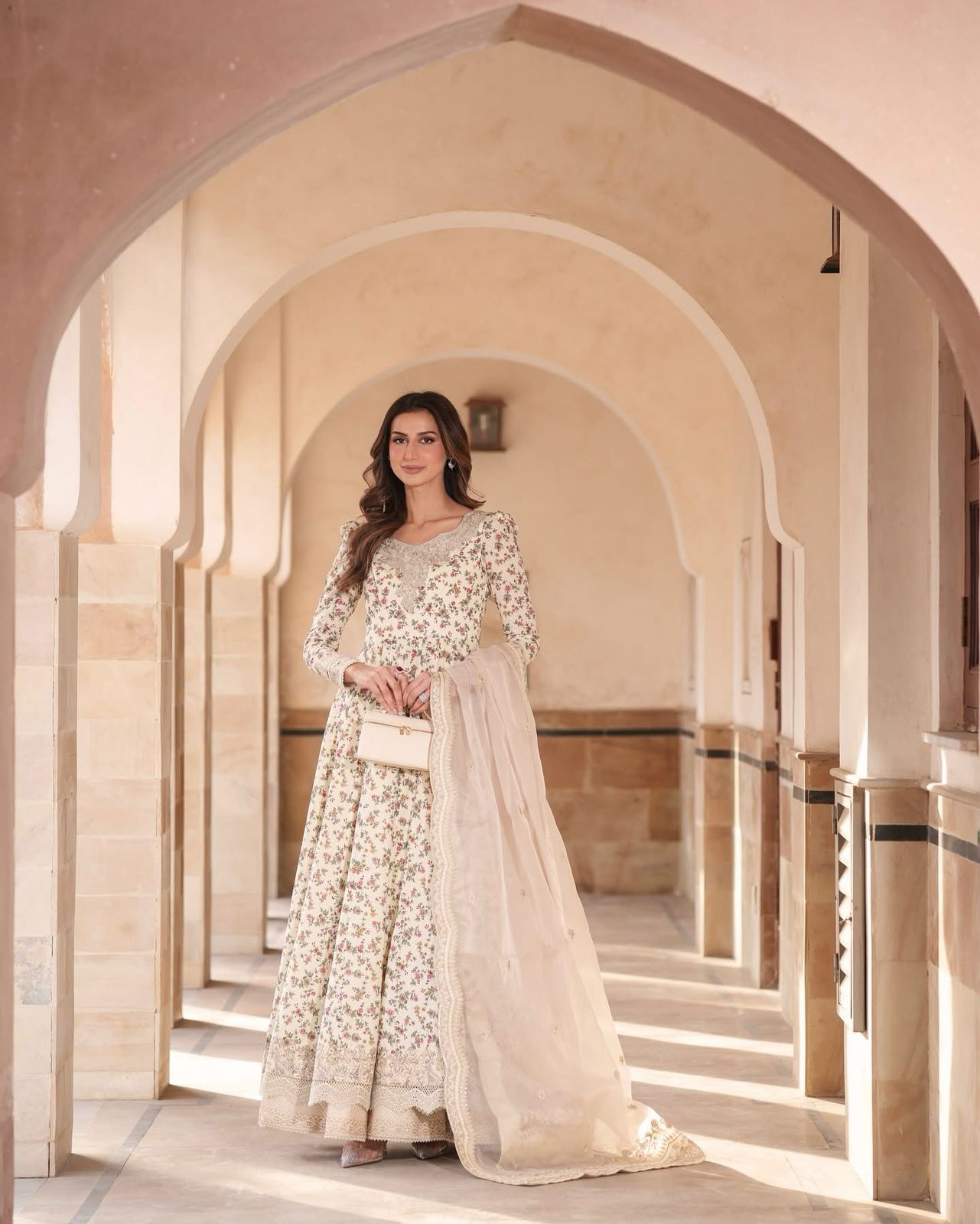 Faiza saqlain skin lawn 2025