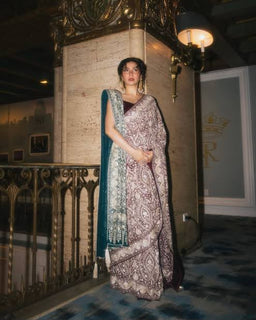 Aafrinish wedding saree along shawl