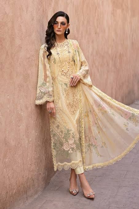 Maria b yellow lawn 2025